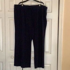 Navy wide leg leisure pants.